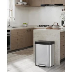 16 Gallon / 60 Liter Metal Trash Can With Lid, Large Garbage Can For Kitchen, Rustproof Step-on Kitchen Metal Trash Bin With Liner Rim
